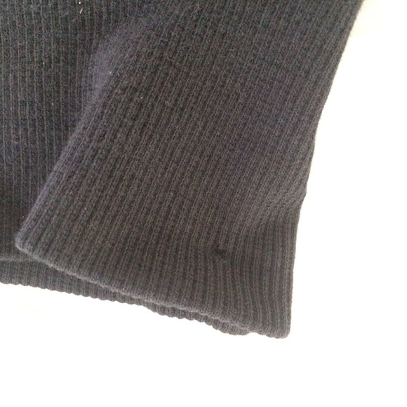 TNA Hoodie - Picture 7 of 9